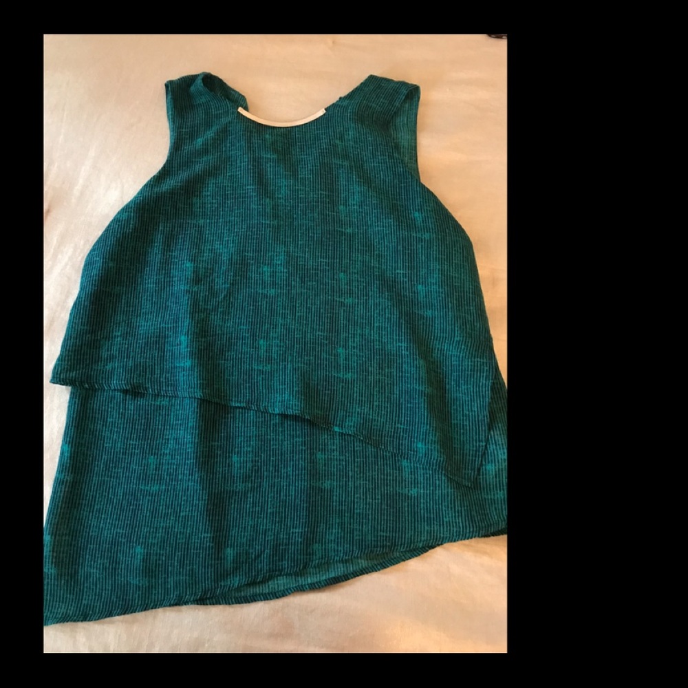 MICHAEL KORS sleeveless blouse size Medium - Picture 4 of 8